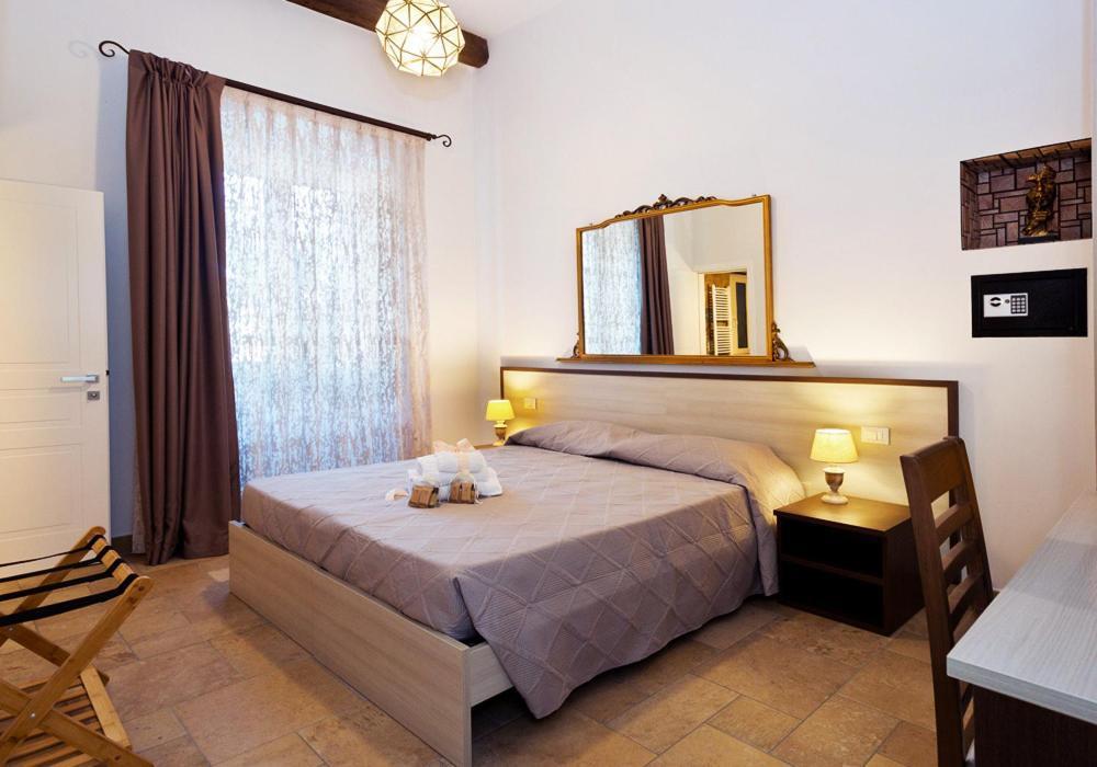Casa Porta Marina Hotell Ventimiglia Exteriör bild